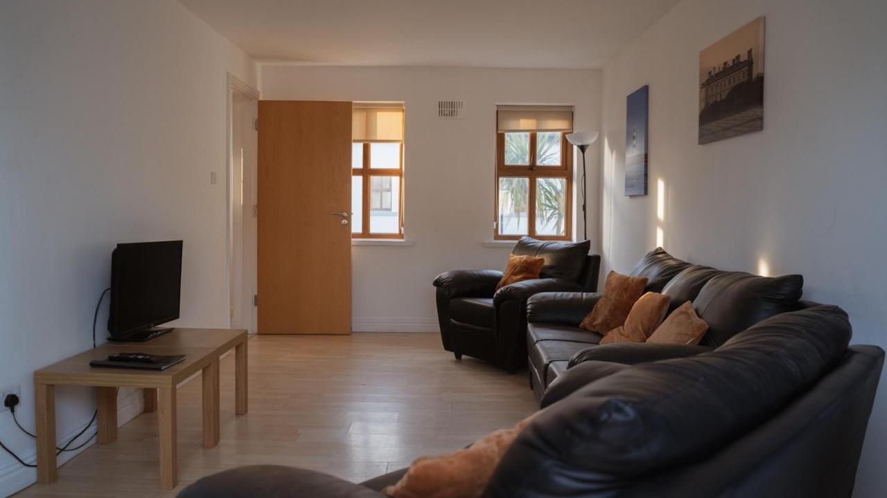 Hookless Holiday Homes 페다드 온 씨 외부 사진
