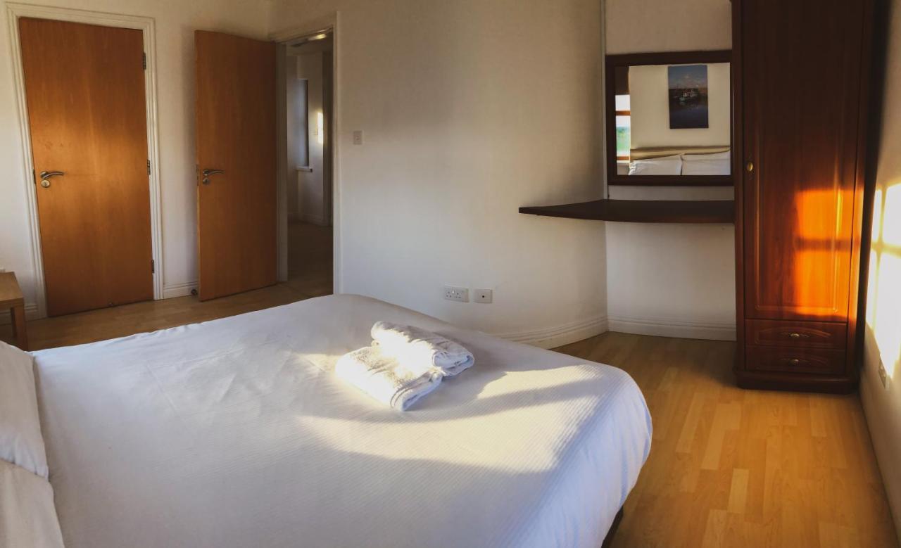 Hookless Holiday Homes 페다드 온 씨 외부 사진